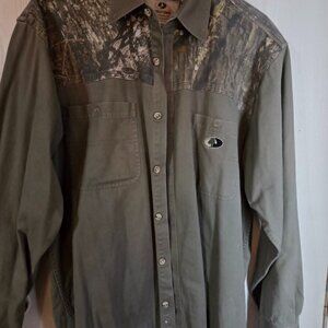 Mossy Oak Men top